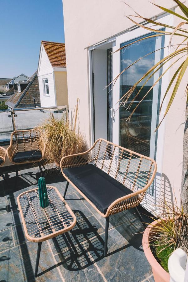 Pentire Point - Fully Equipped Eco Escape Apartment Crantock Exterior photo
